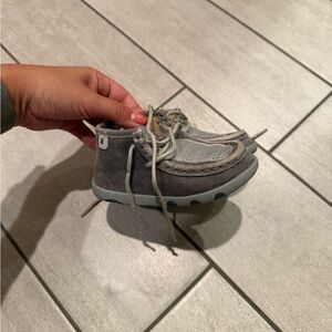 Twisted x Lace-Up Shoes